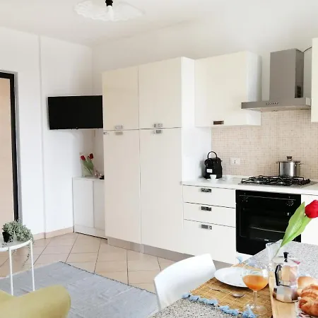 公寓 Holihome_nina - Meraviglioso, 50m Dal Mare *